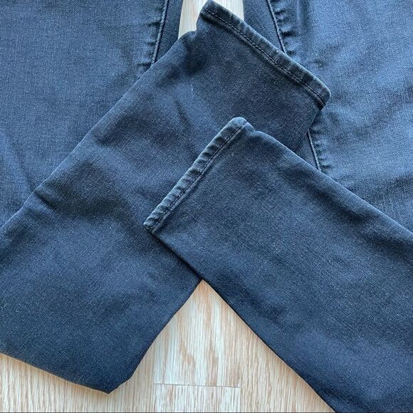 Articles of Society 9” Rise Black Skinny Jeans - Size: 28 - Picture 11 of 11